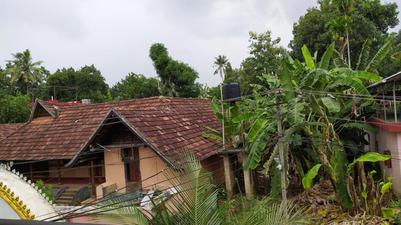 Swasthi Griha Villa Aranmula Exterior foto